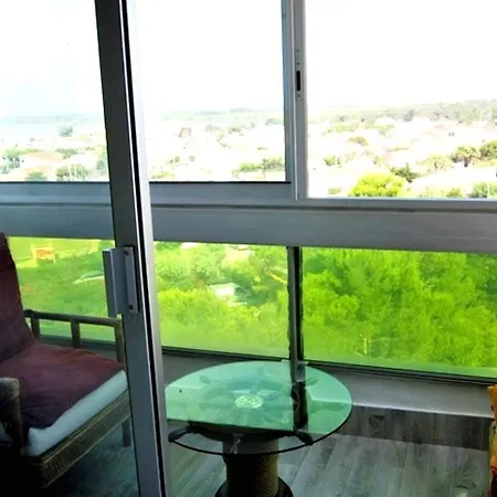 - 4 Personnes - T2 Traversant Renove - 6e Etage - Wifi- Ascenseur & Pkg Terrasse Vue Face + Canigou - Fr-1-794-107 Apartment